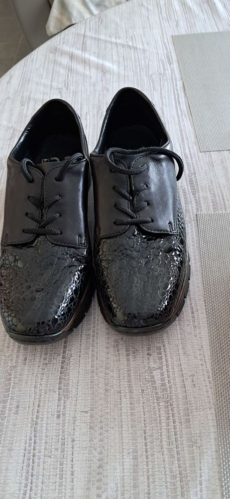 Chaussure confort rieker 25 Colomiers (31)