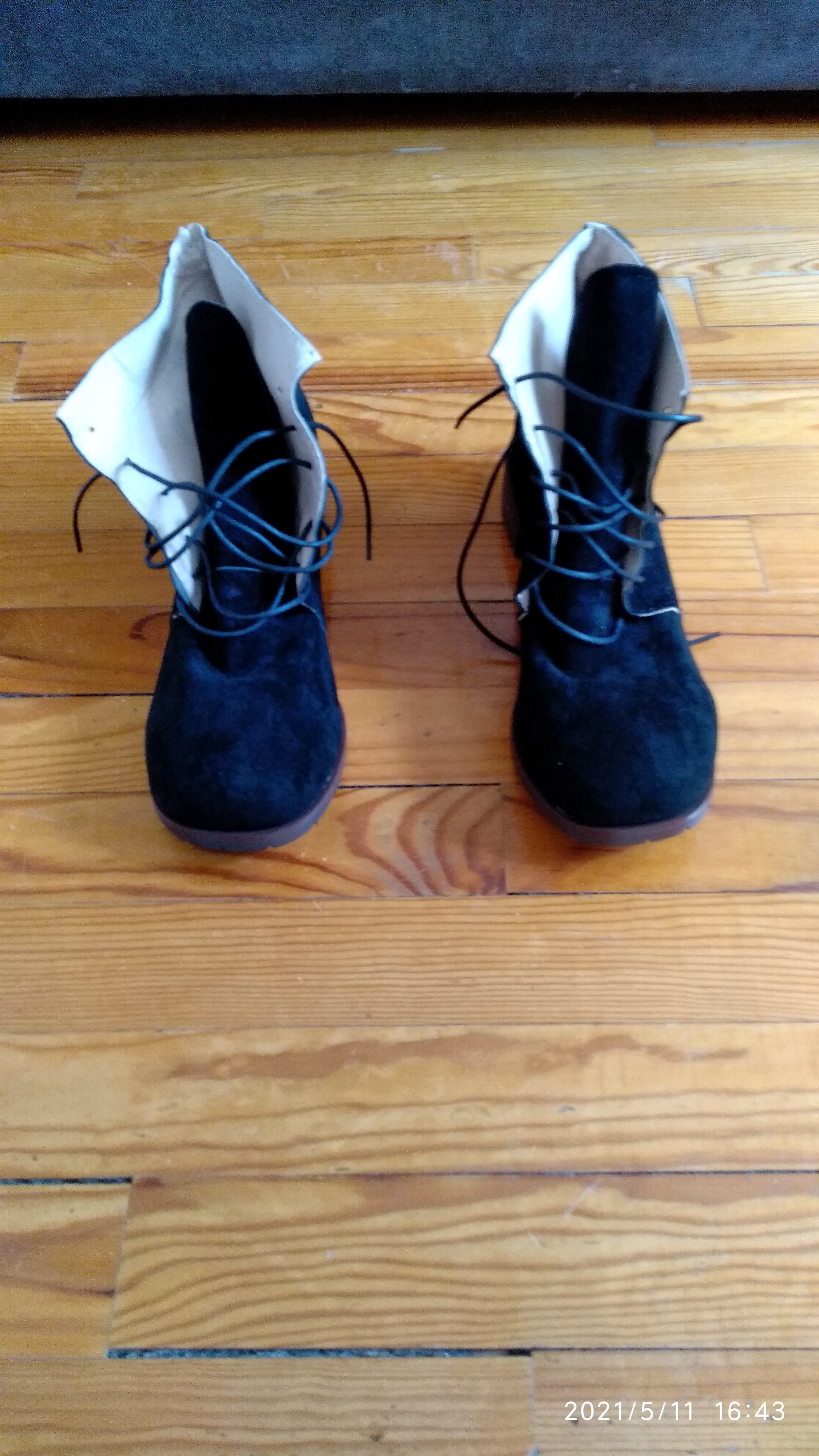 Chaussure en cuir anglaise 20 Paris 13 (75)