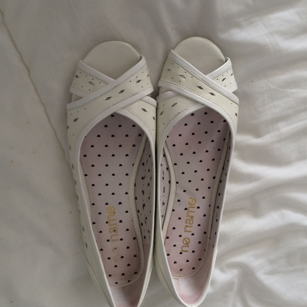 Chaussure femme 10 Saint-Etienne-de-Tulmont (82)