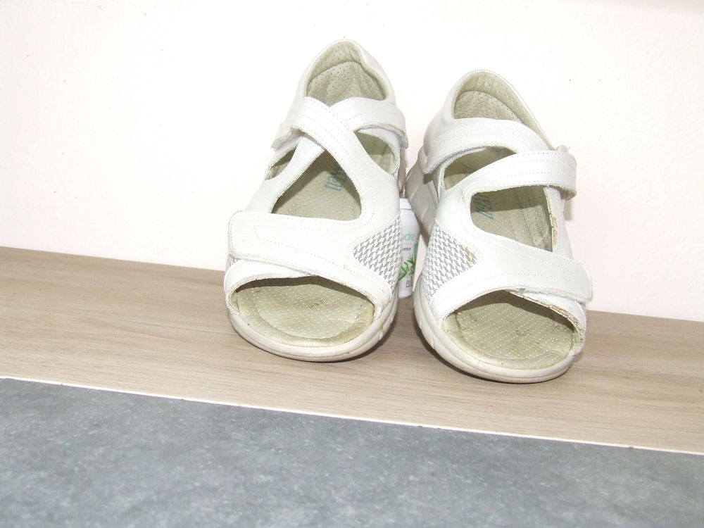 chaussure femme 5 Sainte-Marie-Kerque (62)