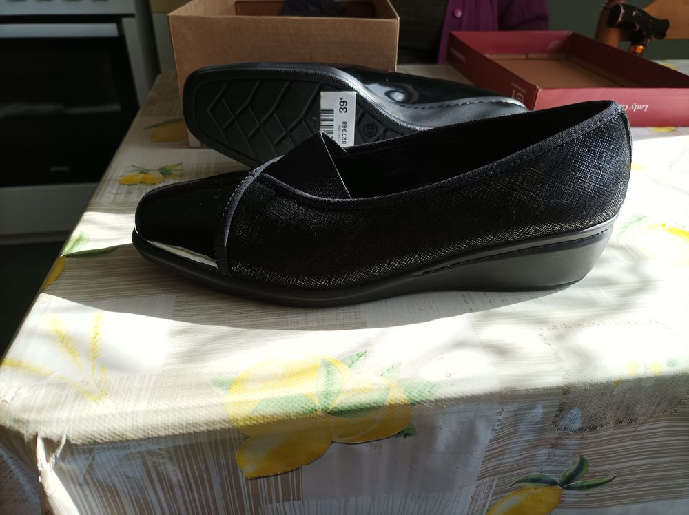 chaussure femme 40 10 Boulogne-sur-Mer (62)