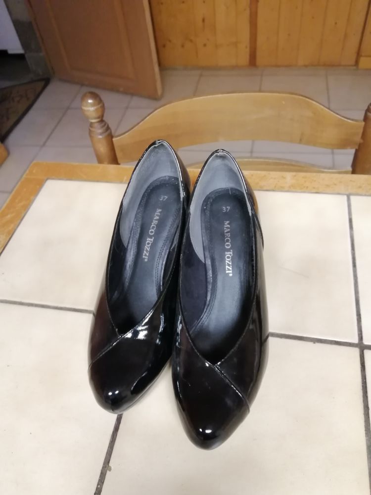 Chaussure femme 10 Saint-Martin-des-Olmes (63)