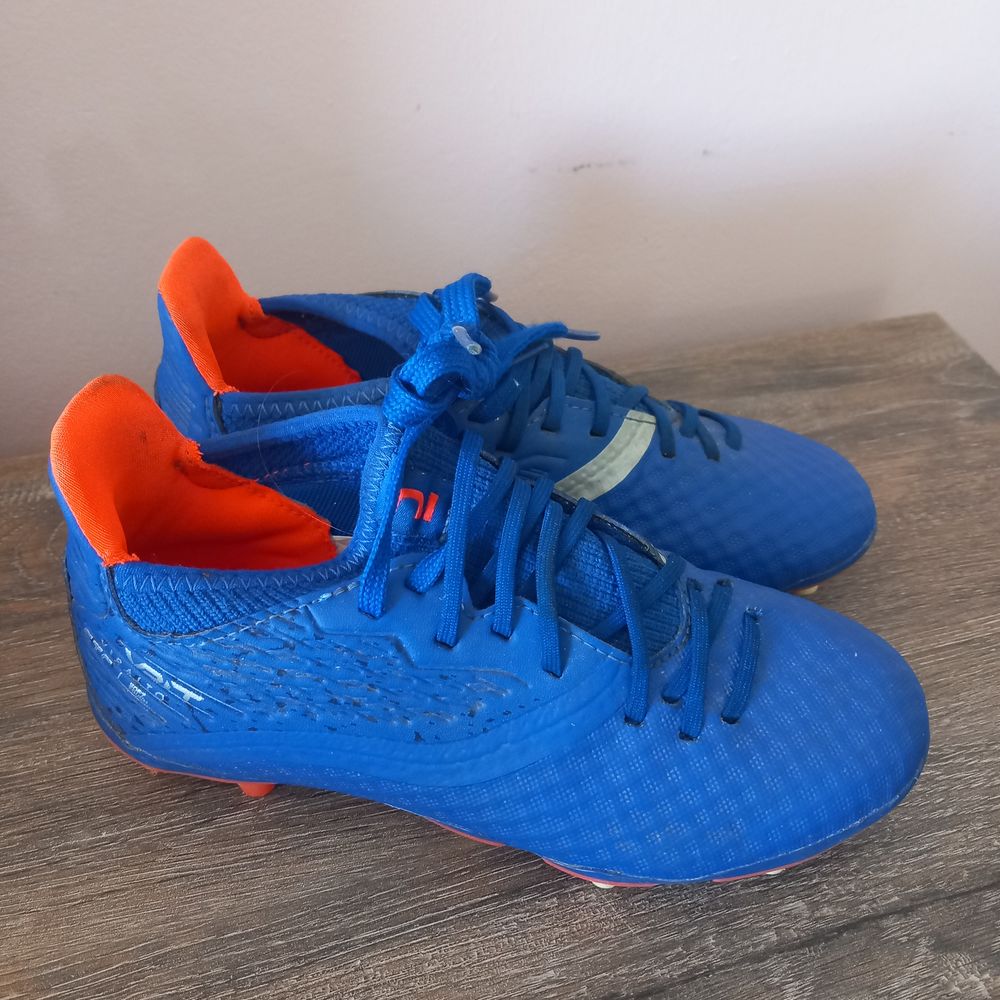 Chaussure de foot  enfant 20 Villed�mer (37)