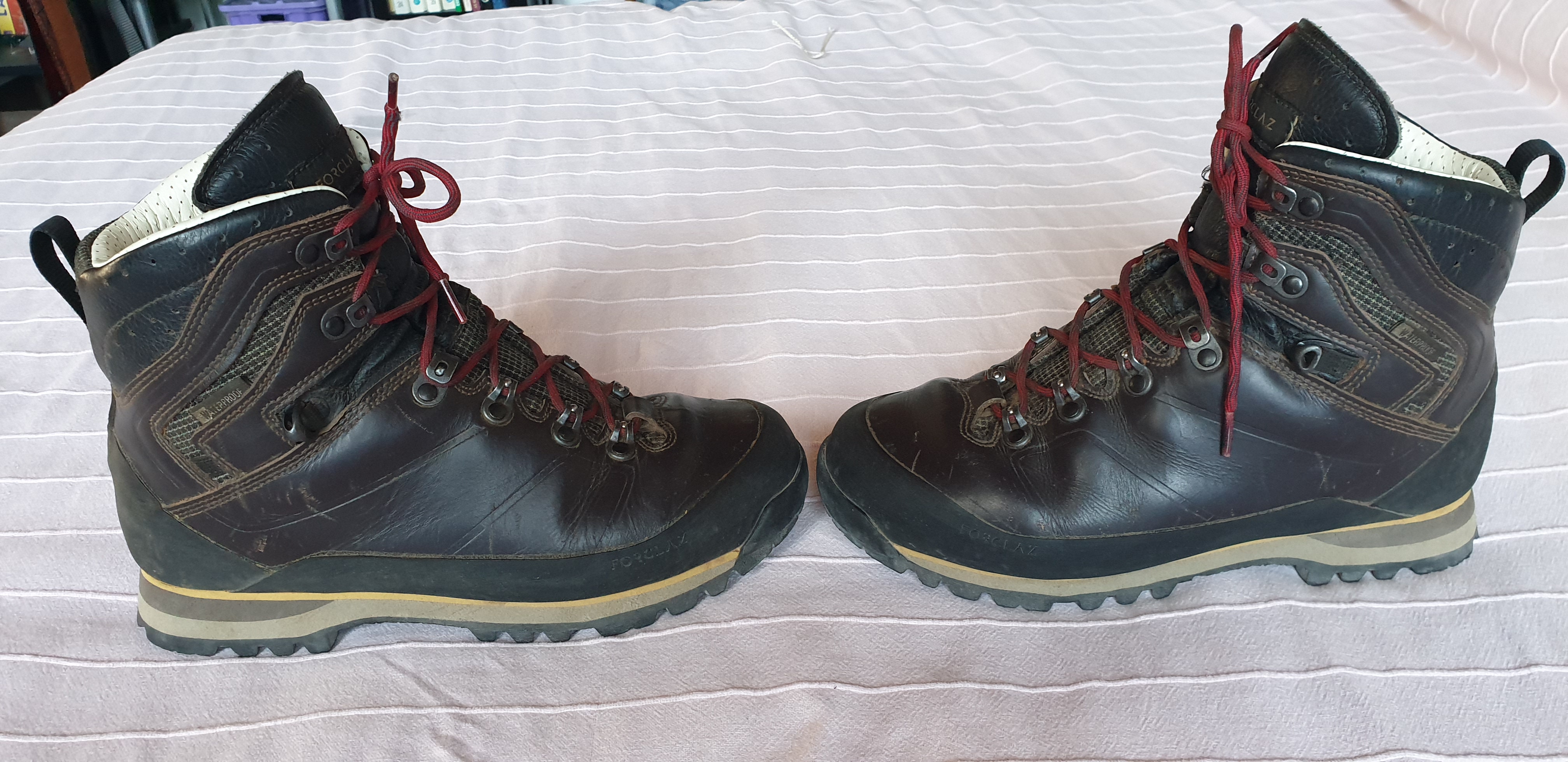 Chaussure de grande randonn�e TREK MT 900 FORCLAZ  42 119 Saint-Sylvestre (07)