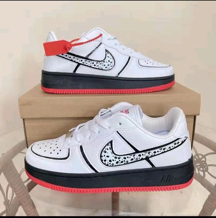 Chaussure homme taille 42 neuf jamais port� 60 Athis-Mons (91)