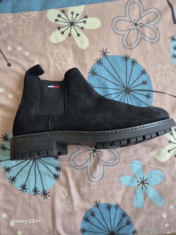 chaussure neuve homme marque tommy jeans taille 42 30 Lormont (33)