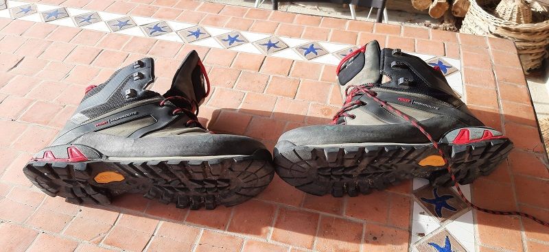 CHAUSSURE RANDONNEE MILLET 100 Bressieux (38)