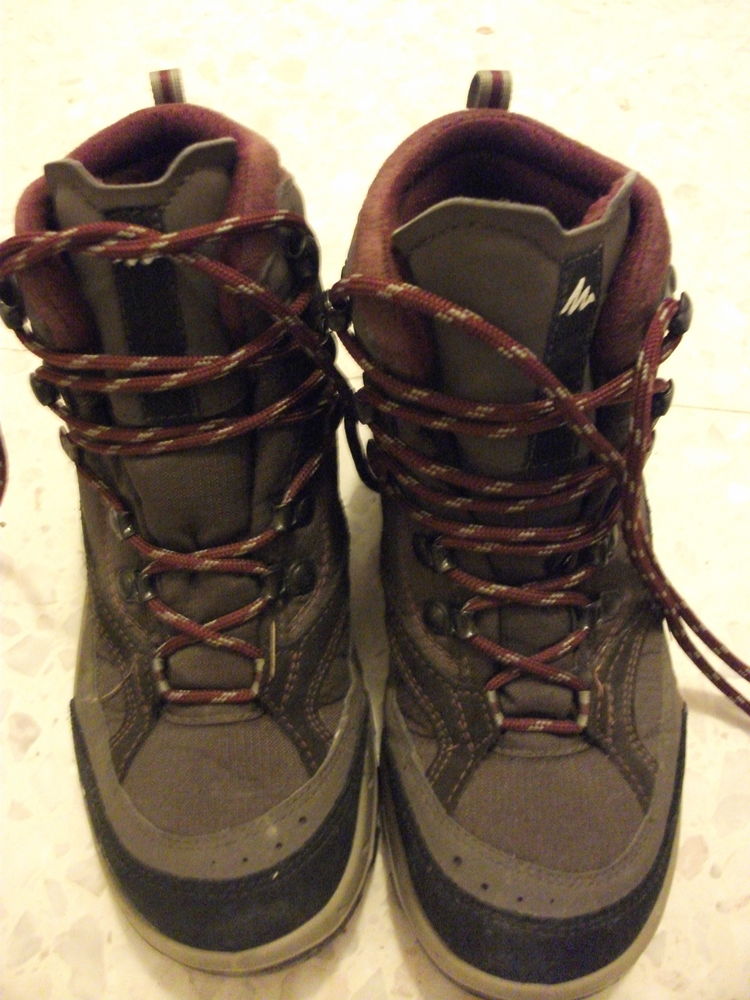 Chaussure de randonn�e QUESHUA Taille 38
0 Mandelieu-la-Napoule (06)