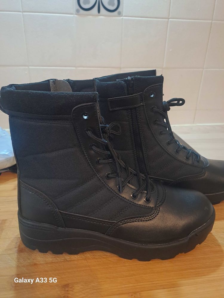 chaussure de s�curit� neuve 40 Biarritz (64)