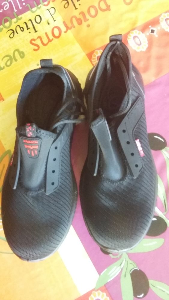 chaussure s�curit� neuves 25 Foissac (12)