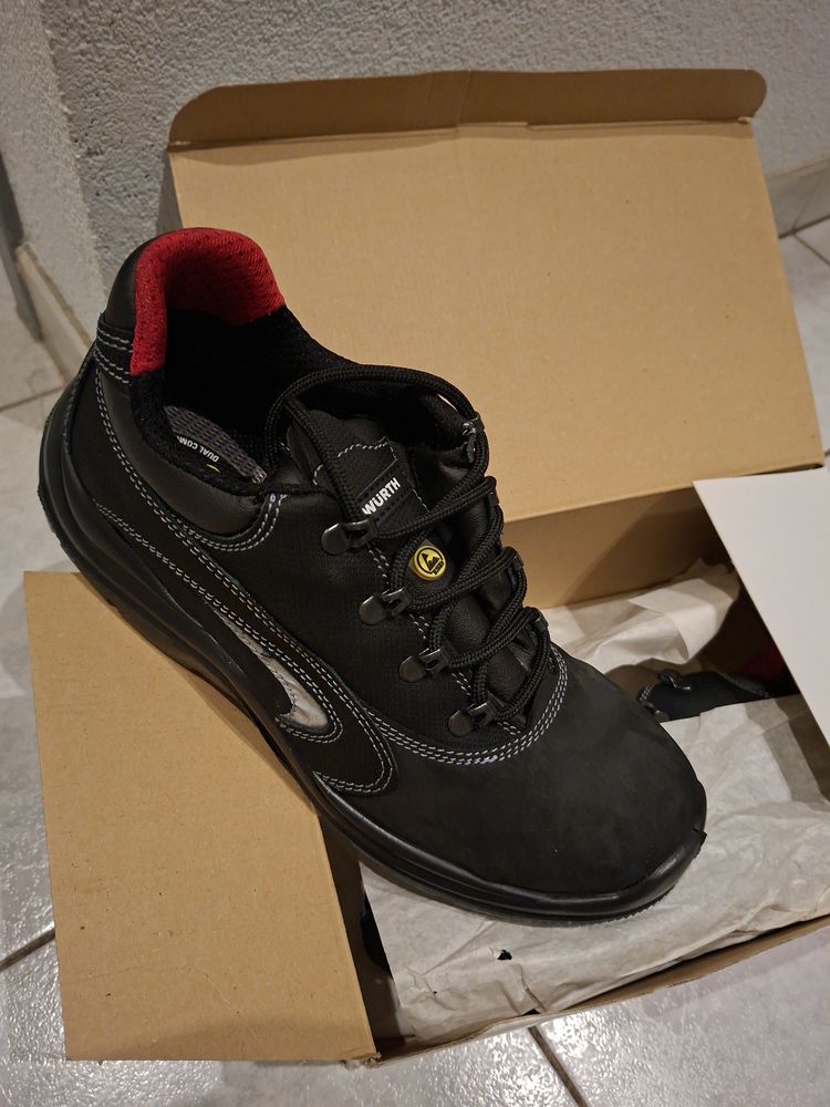 Chaussure de s�curit� WURTH Safesh 32 Hombourg-Haut (57)