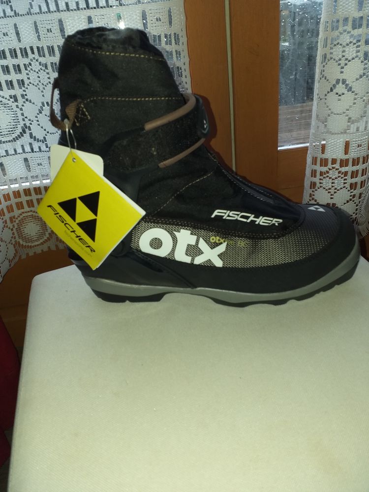 CHAUSSURE DE SKI 100 Augerolles (63)