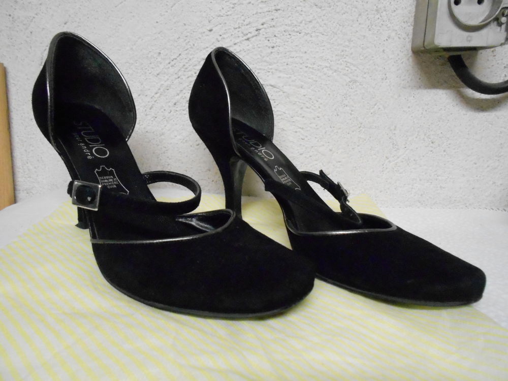 *P14 
Chaussures ANDRE 38 		 10 Marseille 6 (13)