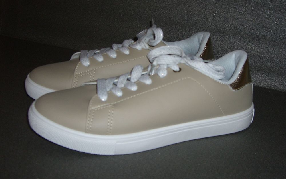 Chaussures basquets / tennis dame 40 neuves 12 Balma (31)