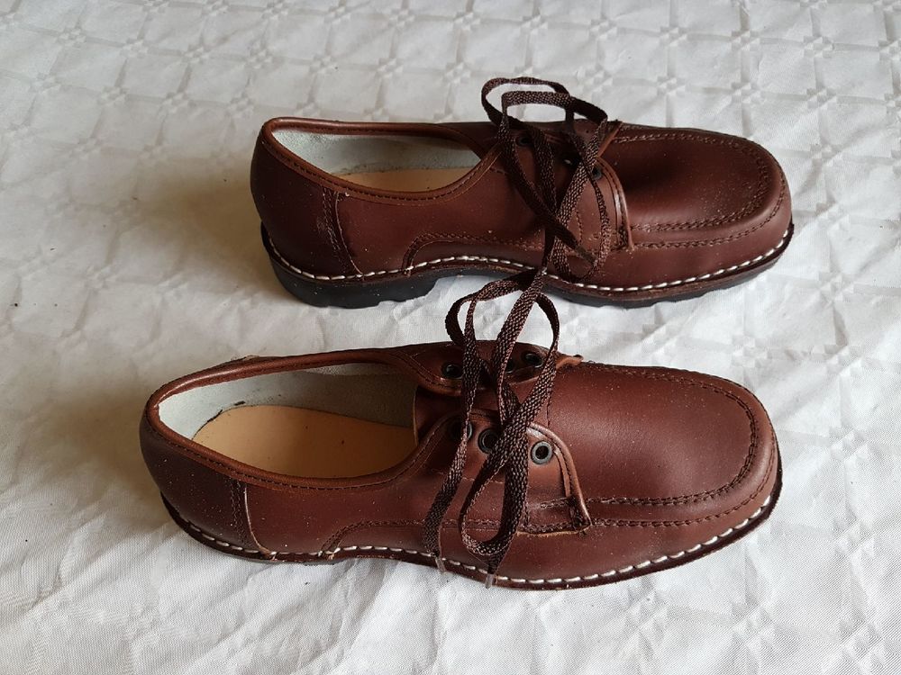 Chaussures basses de s�curit� NEUVES T41 15 Guarbecque (62)