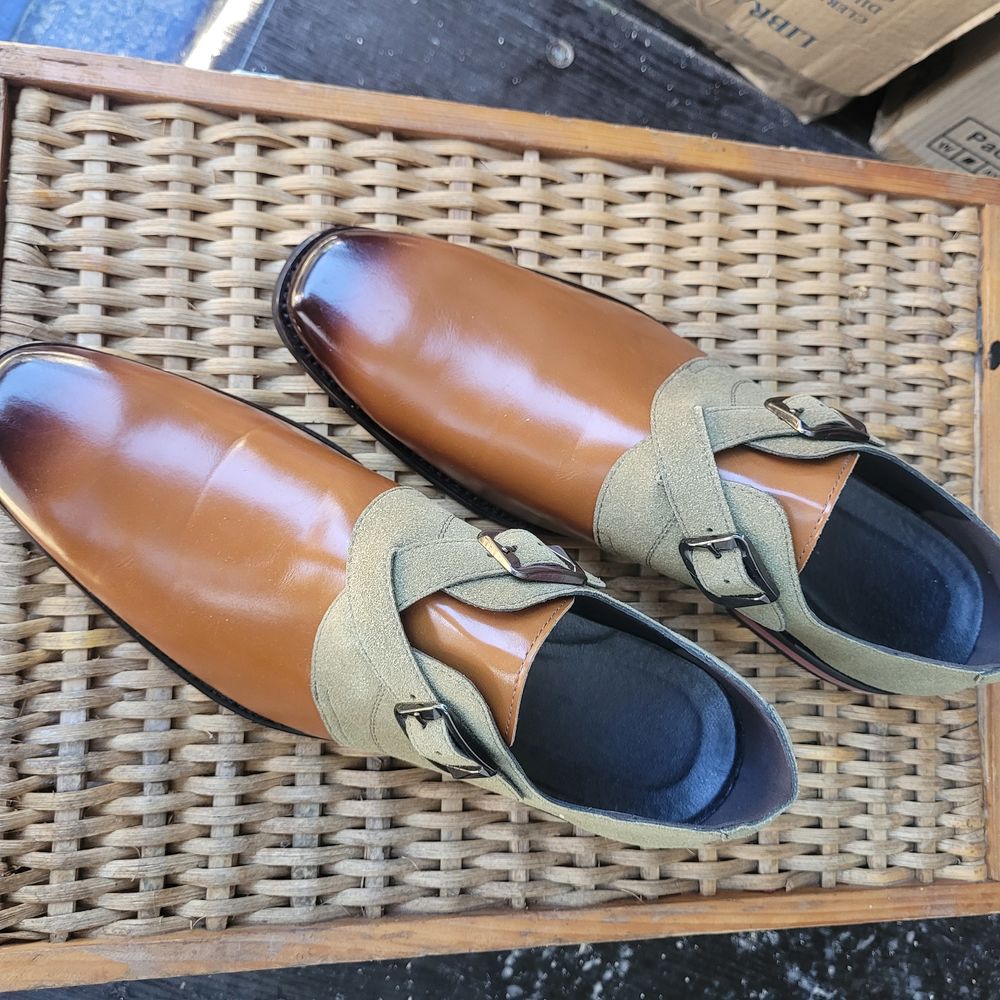 CHAUSSURES BICOLORES HOMME 55 Poitiers (86)