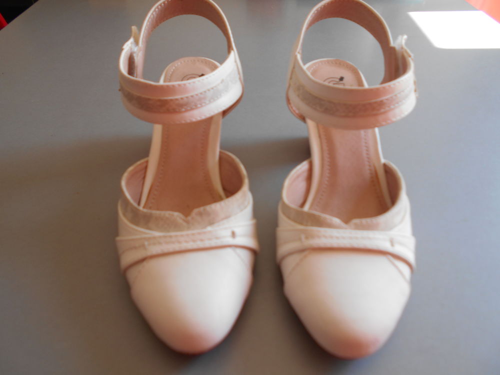 Chaussures es carpins femme P36 �tat neuf 6 �chenoz-la-M�line (70)