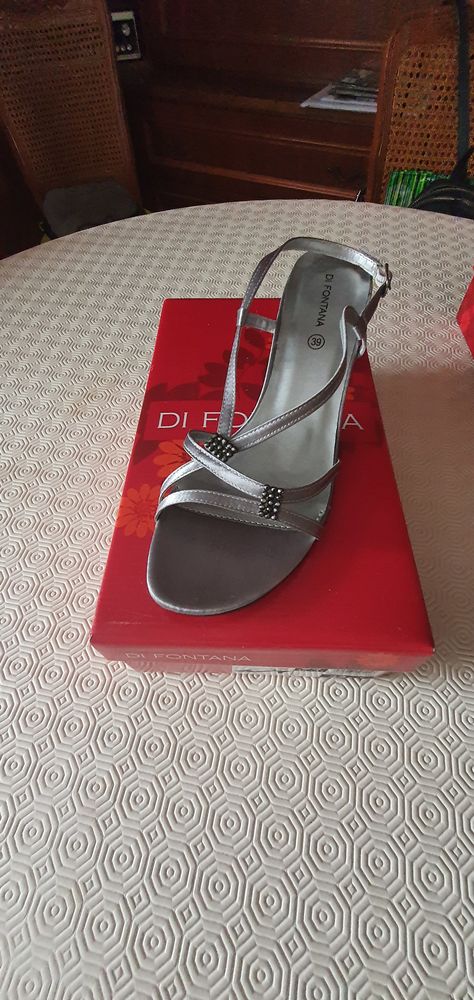 Chaussures de c�r�monie 15 Guilherand-Granges (07)