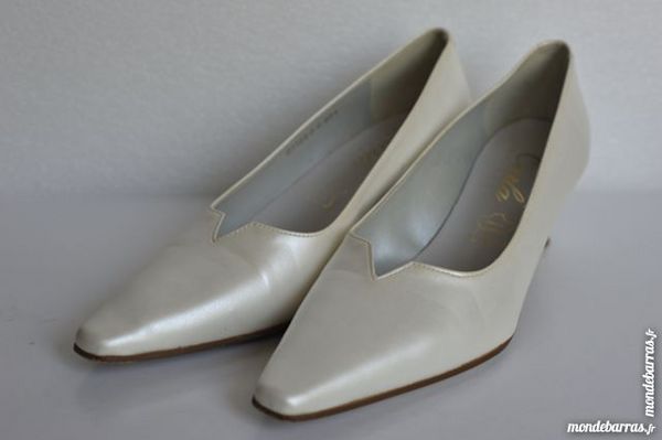 Chaussures couleur Blanc Nacr� 8 Jou�-l�s-Tours (37)
