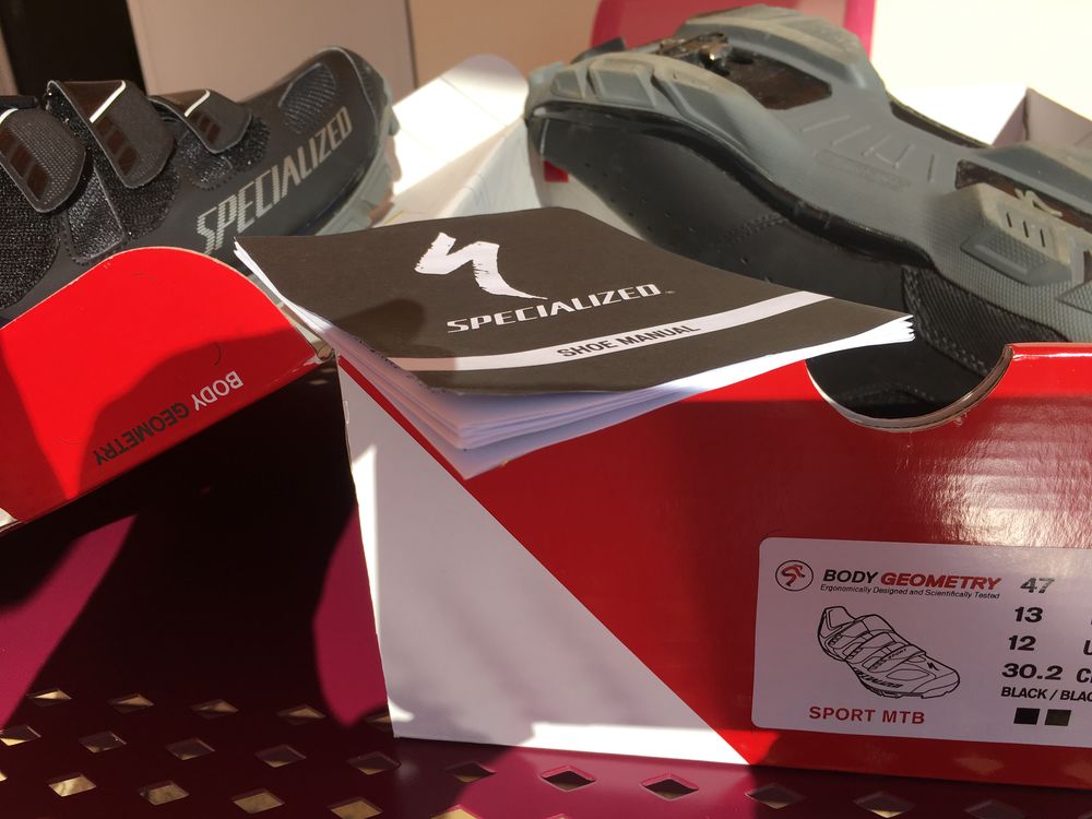 Chaussures de courses SPECIALIZED 50 Roullet-Saint-Est�phe (16)
