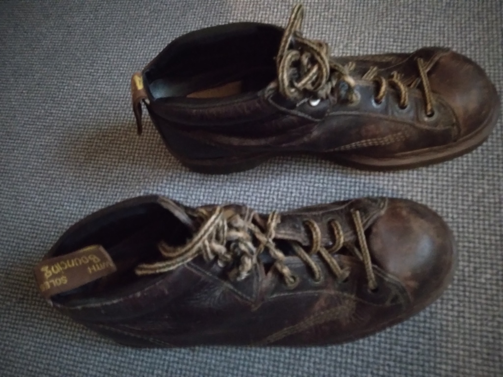 Chaussures en Cuir Brun D�contract�es 25 Saint-Nolff (56)