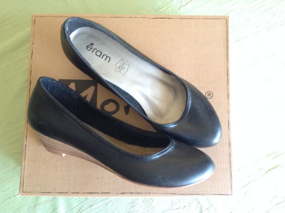 Chaussures en cuir ERAM 6 Sucy-en-Brie (94)