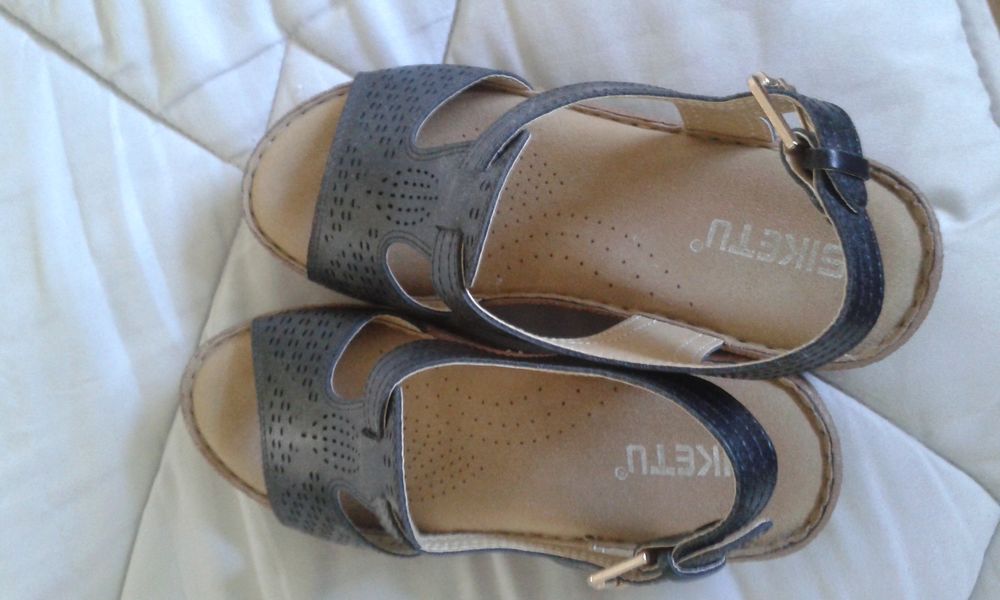 Chaussures d'�t� de dames 20 Albi (81)