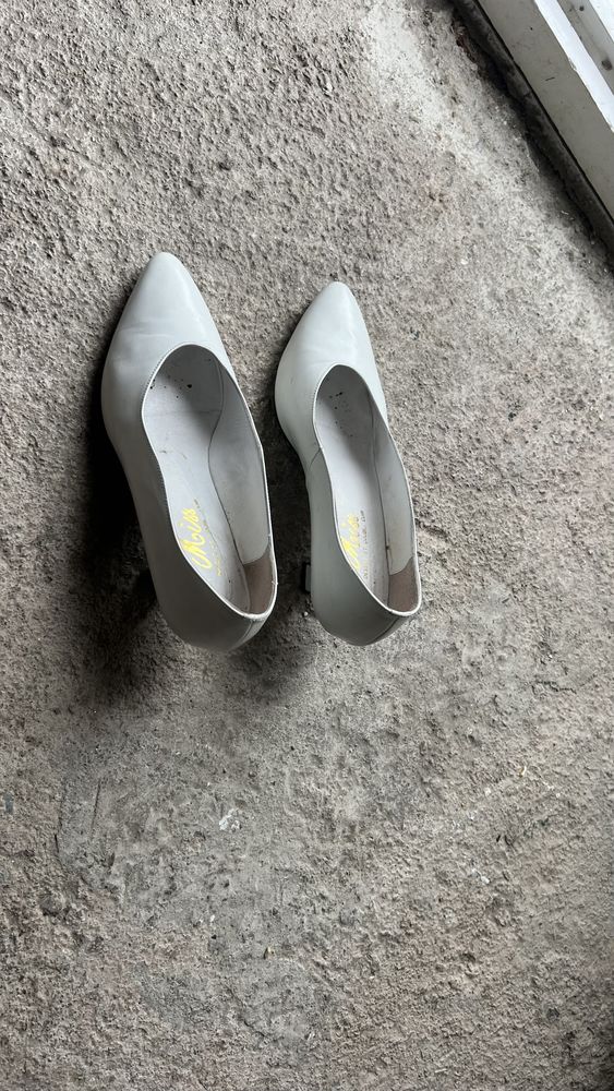 CHAUSSURES ESCARPIN BLANCHES 15 Berric (56)