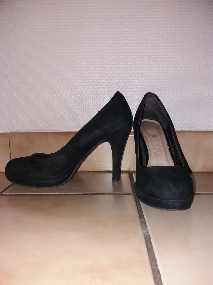 Chaussures escarpin noir 10 Pierre-B�nite (69)