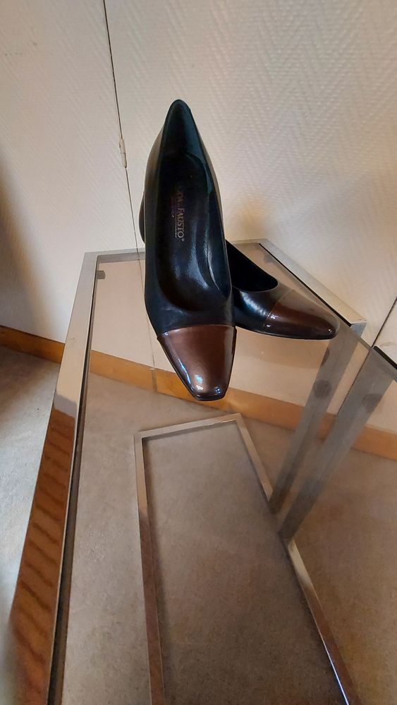 Chaussures/ escarpins 38 Fontenay-aux-Roses (92)