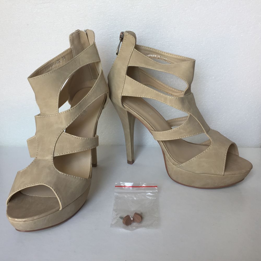 chaussures femme Beige Neuve pointure 39 12 Jou�-l�s-Tours (37)