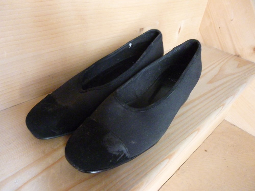 Chaussures femme noires Marque André 8 Goussainville (95)
