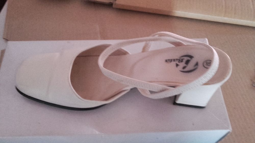 CHAUSSURES FEMME 4 Vihiers (49)