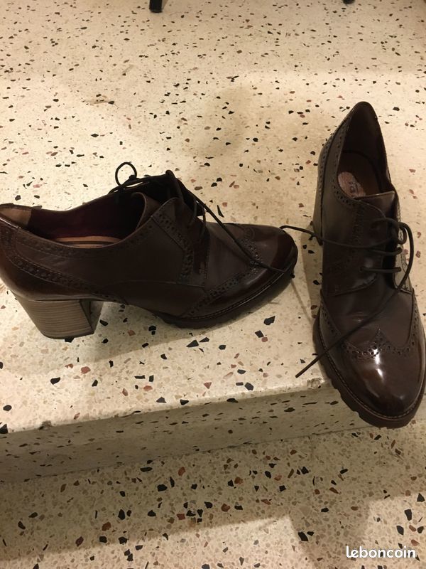 Chaussures de femme 25 La Biolle (73)