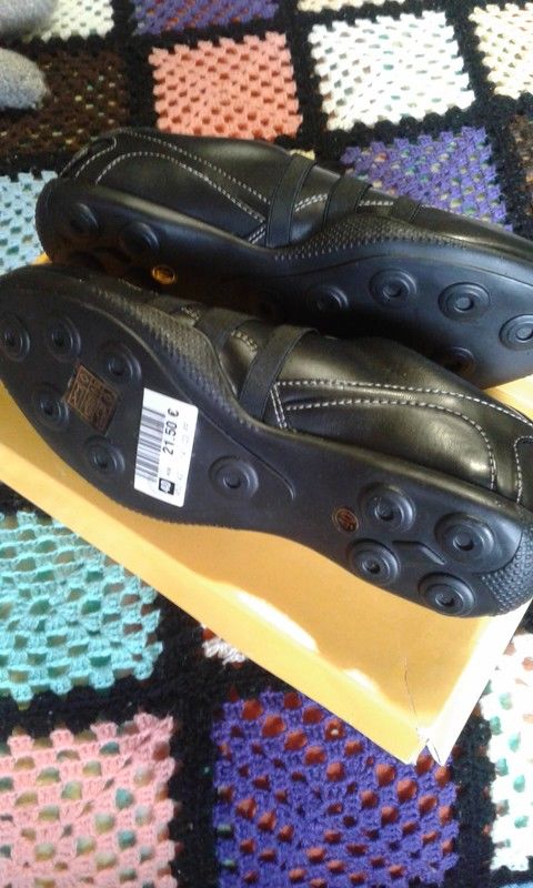 Chaussures femme 15 Roquebilli�re (06)