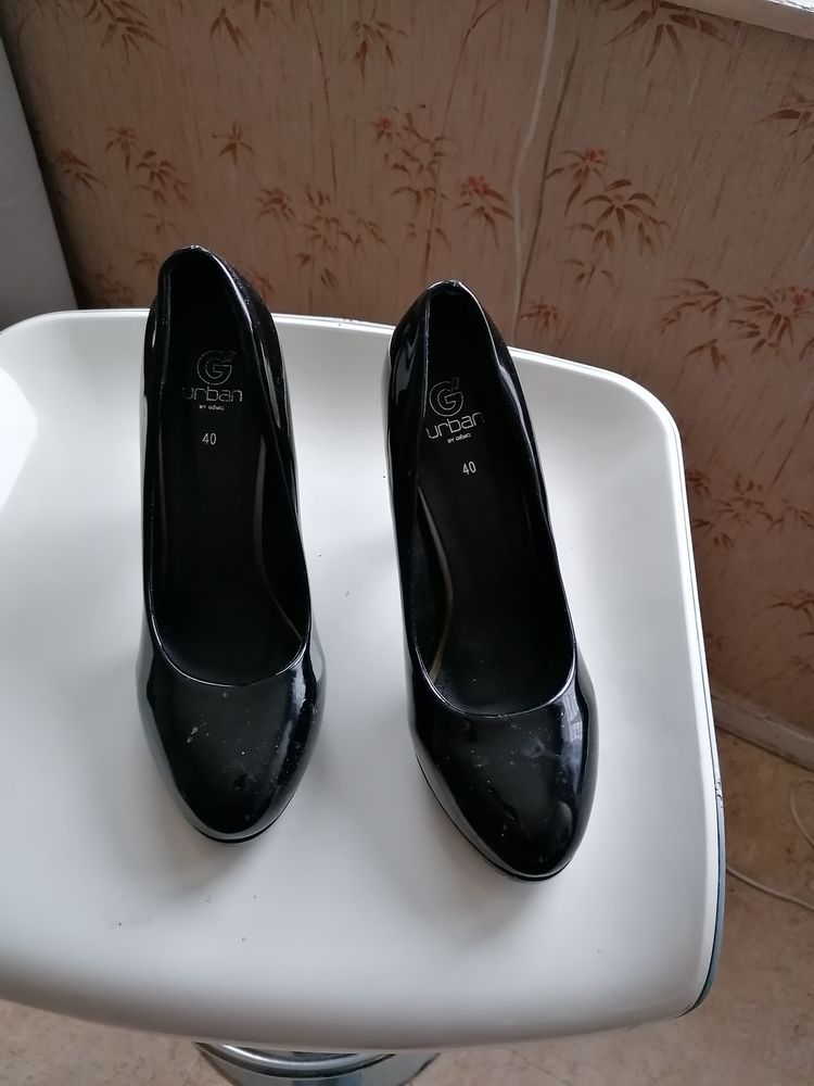 chaussures femmes � hauts talons. 20 Cherbourg-Octeville (50)