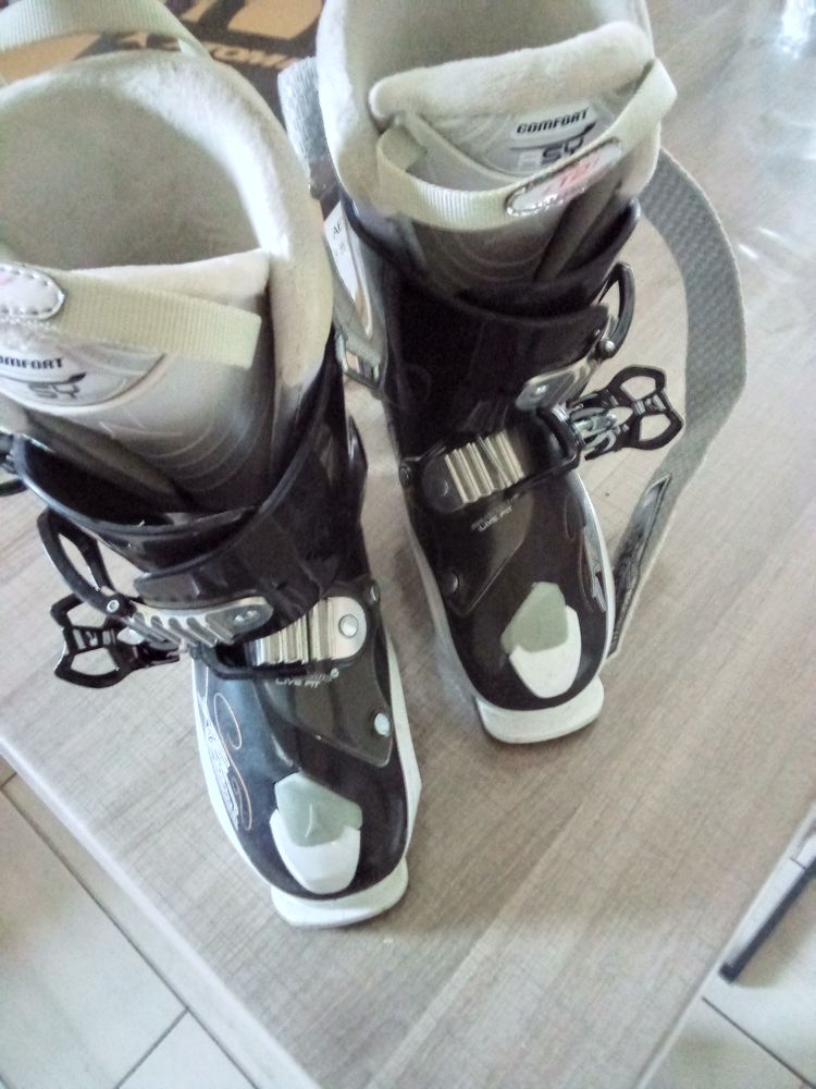CHAUSSURES DE SKI FEMMES 0 Pouilley-les-Vignes (25)