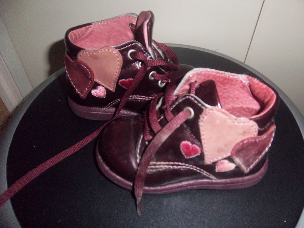 Chaussures fille T18 4 Bossay-sur-Claise (37)