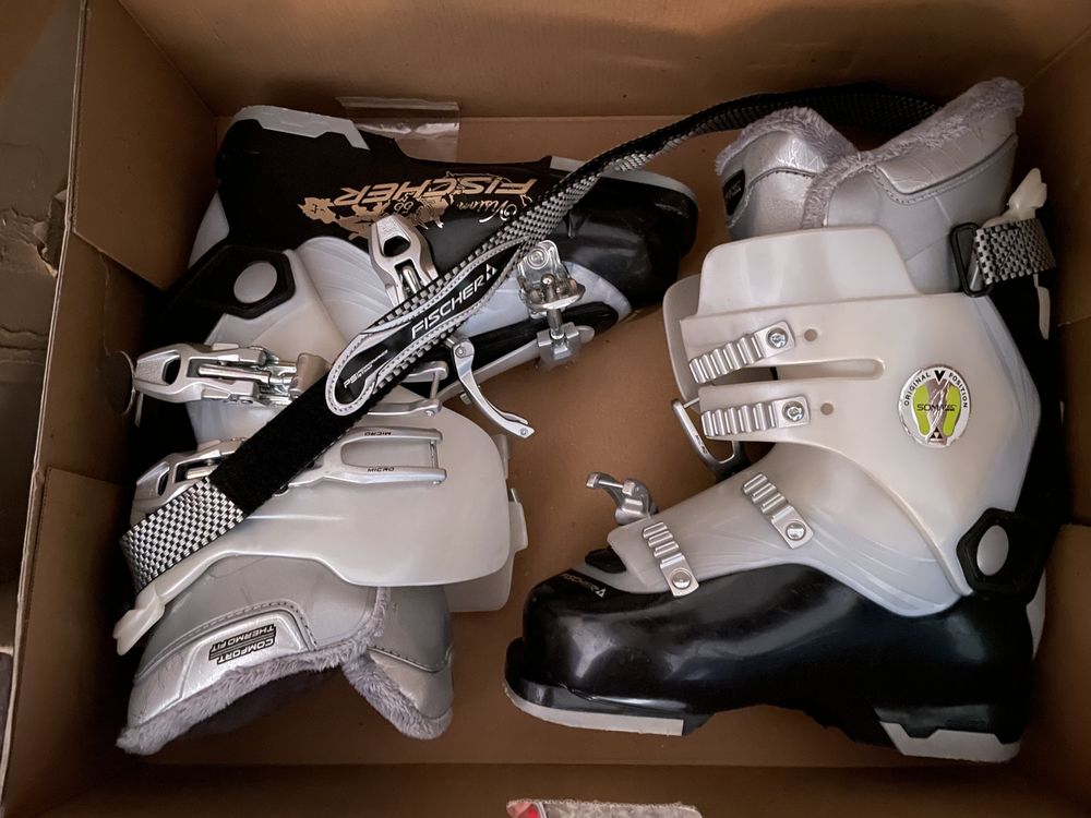 Chaussures ski fischer 140 Bures-sur-Yvette (91)