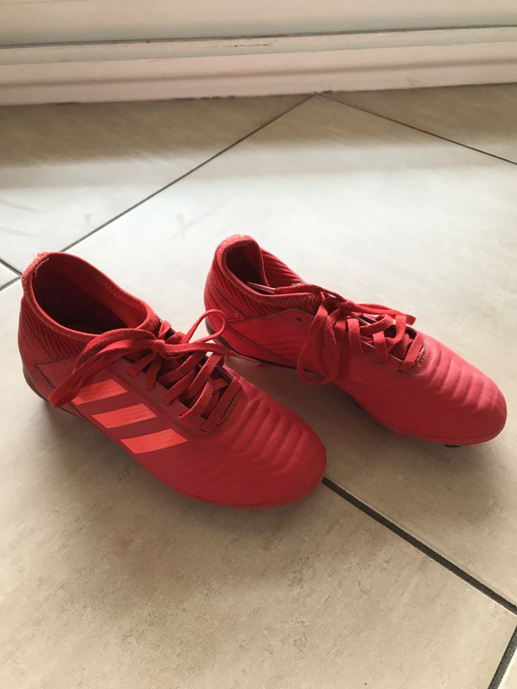 Chaussures du football Adidas Predator taille 35 10 Mende (48)