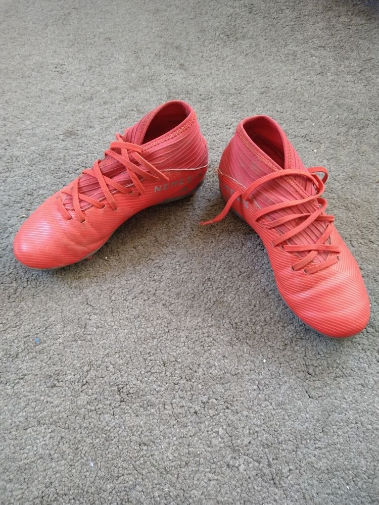 Chaussures football ADIDAS Nemesis 15 Ville-sur-Illon (88)