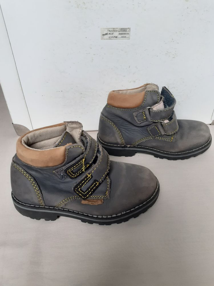 Chaussures gar�on pointure 25 5 Grisolles (82)