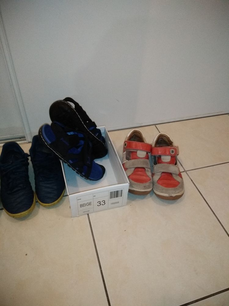Chaussures garçon 25 Saint-Denis-lès-Bourg (01)