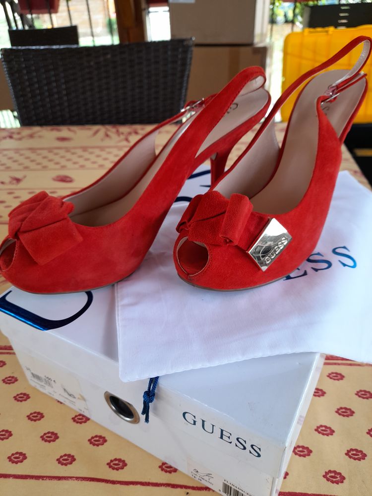 Chaussures GUESS 38 talon 10cm 70 Condom (32)