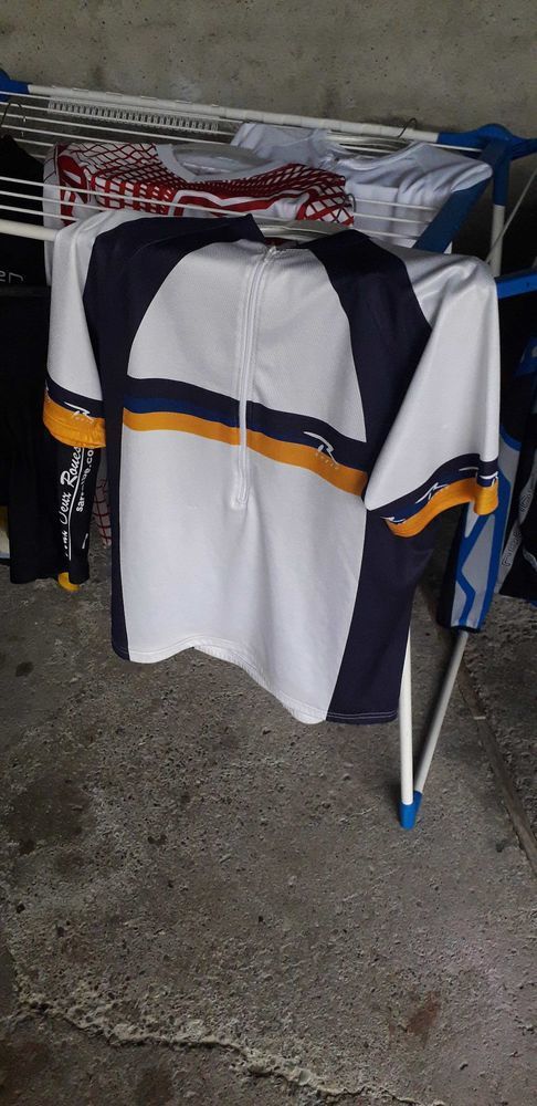 chaussures et habits v�lo 15 Ernestviller (57)