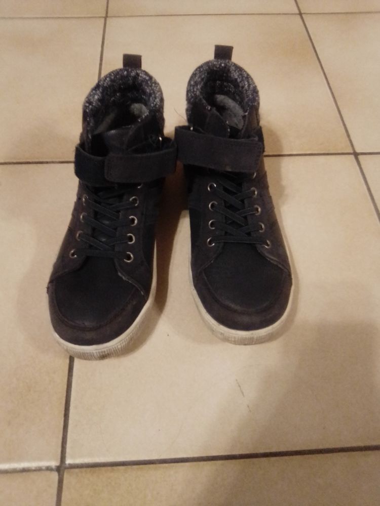 Chaussures hiver enfant . 4 Riorges (42)