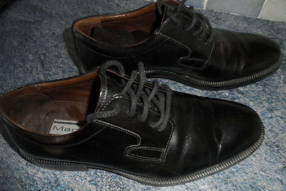 CHAUSSURES  HOMME  QUASI  NEUVES 55 Chamb�ry (73)