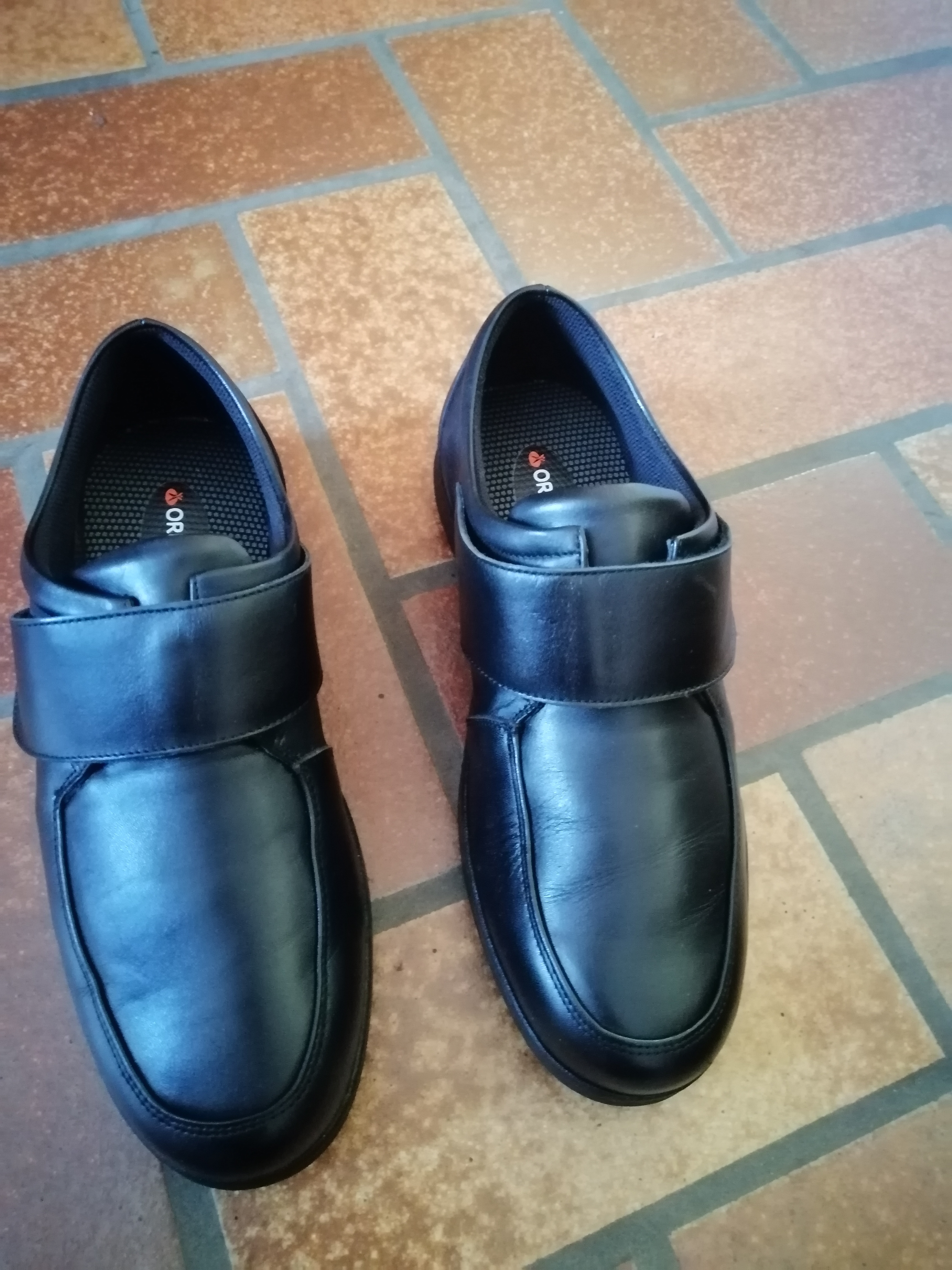 Chaussures homme a scratch 20 Vineuil (41)