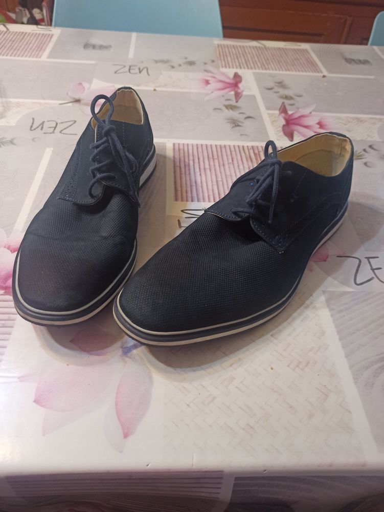 chaussures hommes 10 Valserh�ne (01)