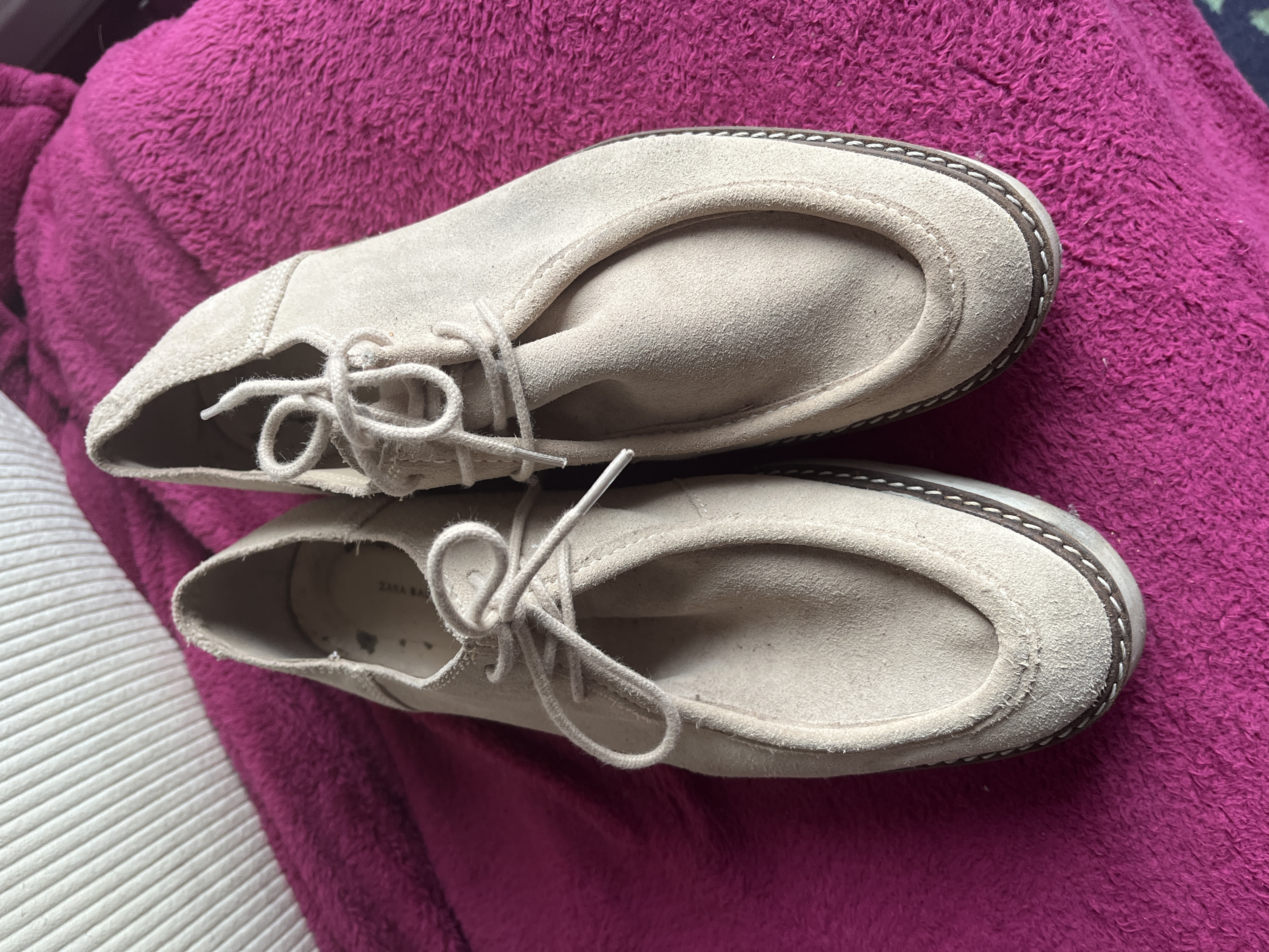 Chaussures � lacets style� marabout�  11 Villiers-sur-Marne (94)